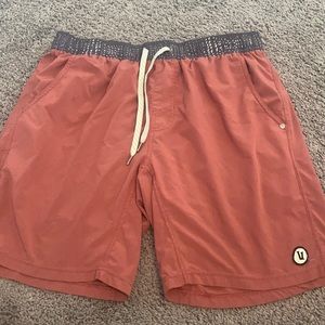 Men’s L Vuori Short